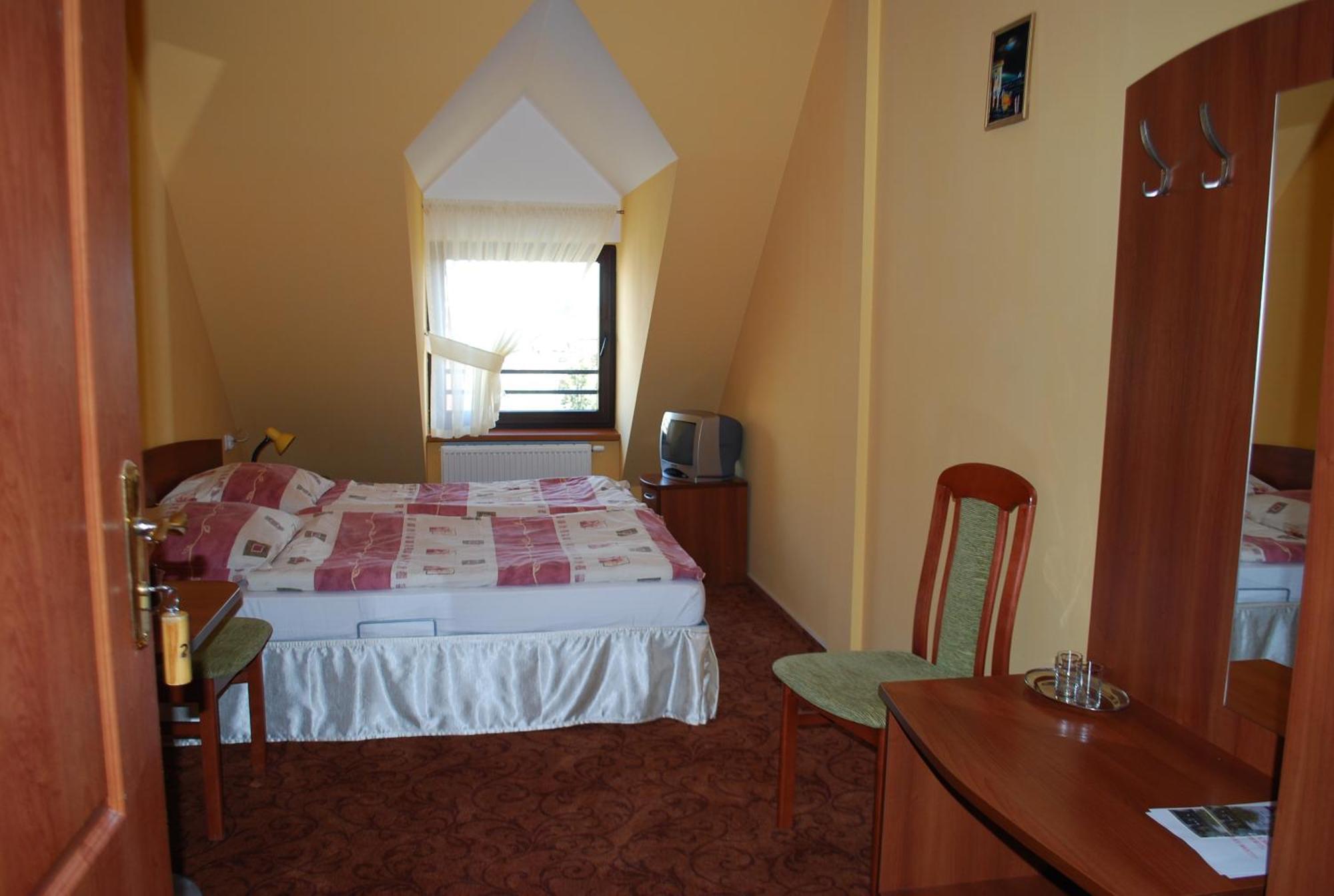 Hotel Anka Słubice Extérieur photo