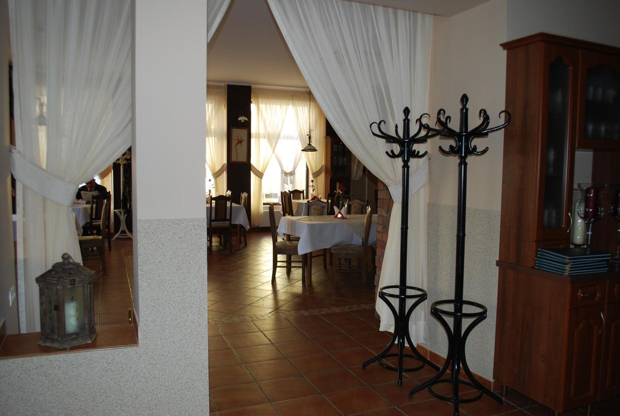 Hotel Anka Słubice Extérieur photo