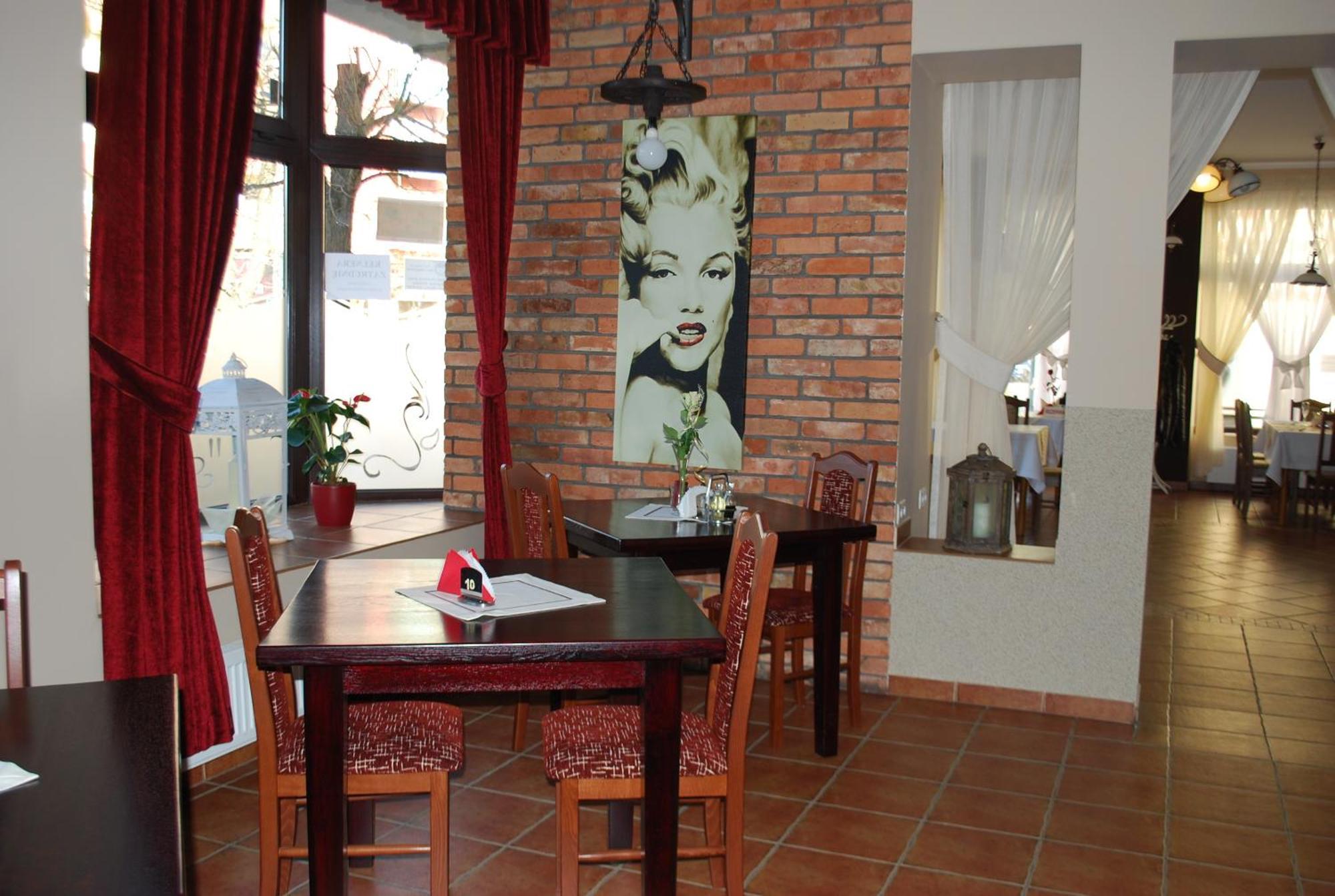 Hotel Anka Słubice Extérieur photo